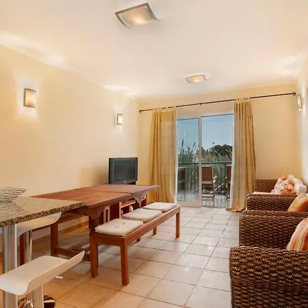 Tatil Evi Energia Dourada - Letterkenny